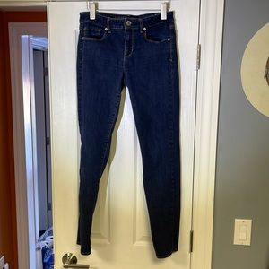 American eagle dark wash skinny jeans